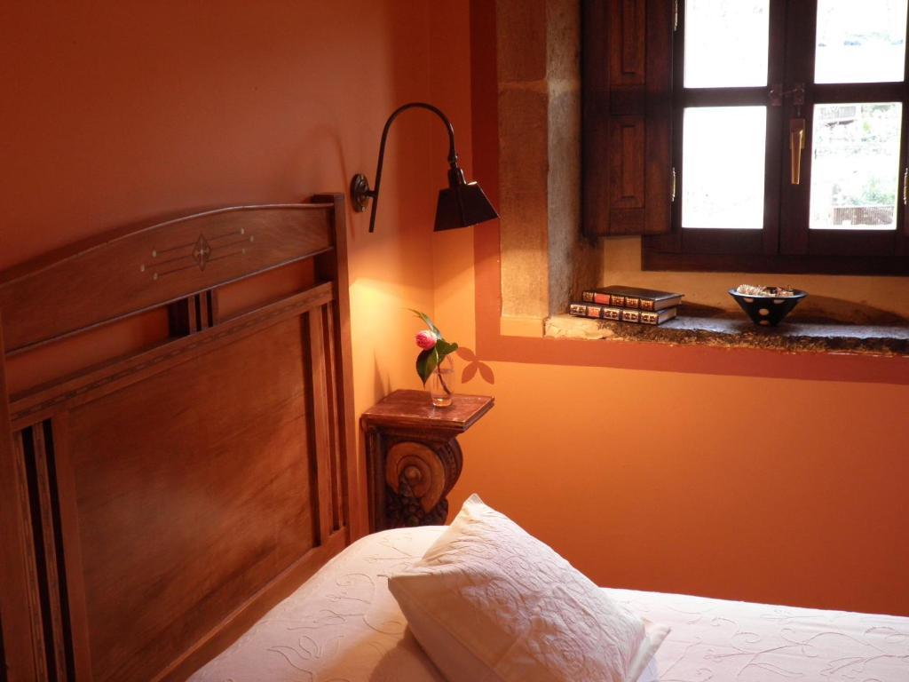ホテル Casona De San Pantaleón de Aras 部屋 写真
