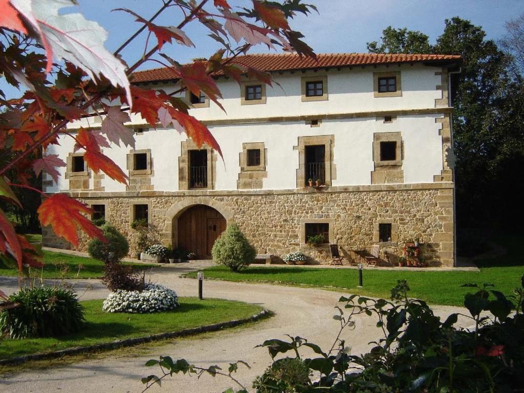 ホテル Casona De San Pantaleón de Aras エクステリア 写真