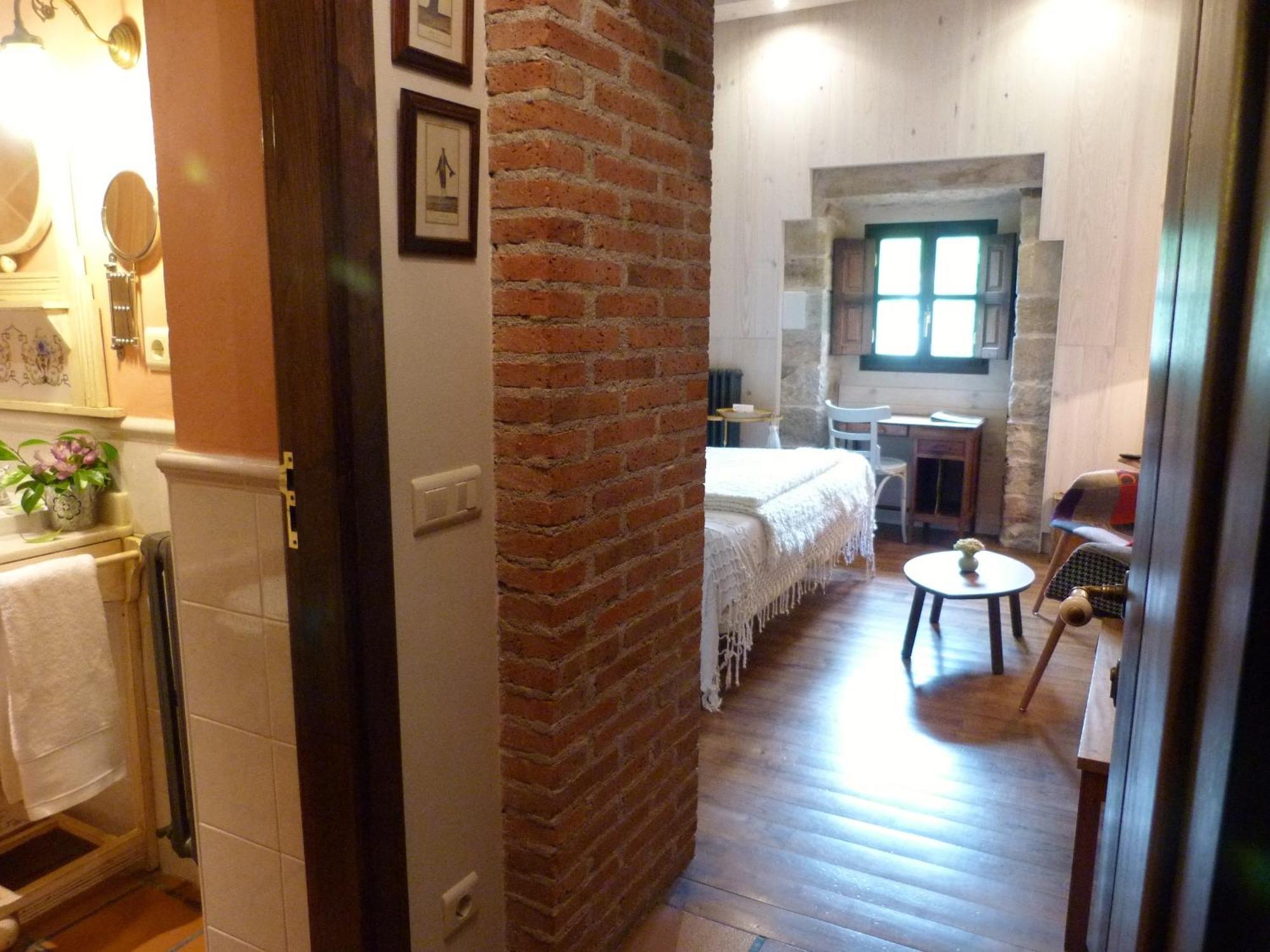 ホテル Casona De San Pantaleón de Aras 部屋 写真